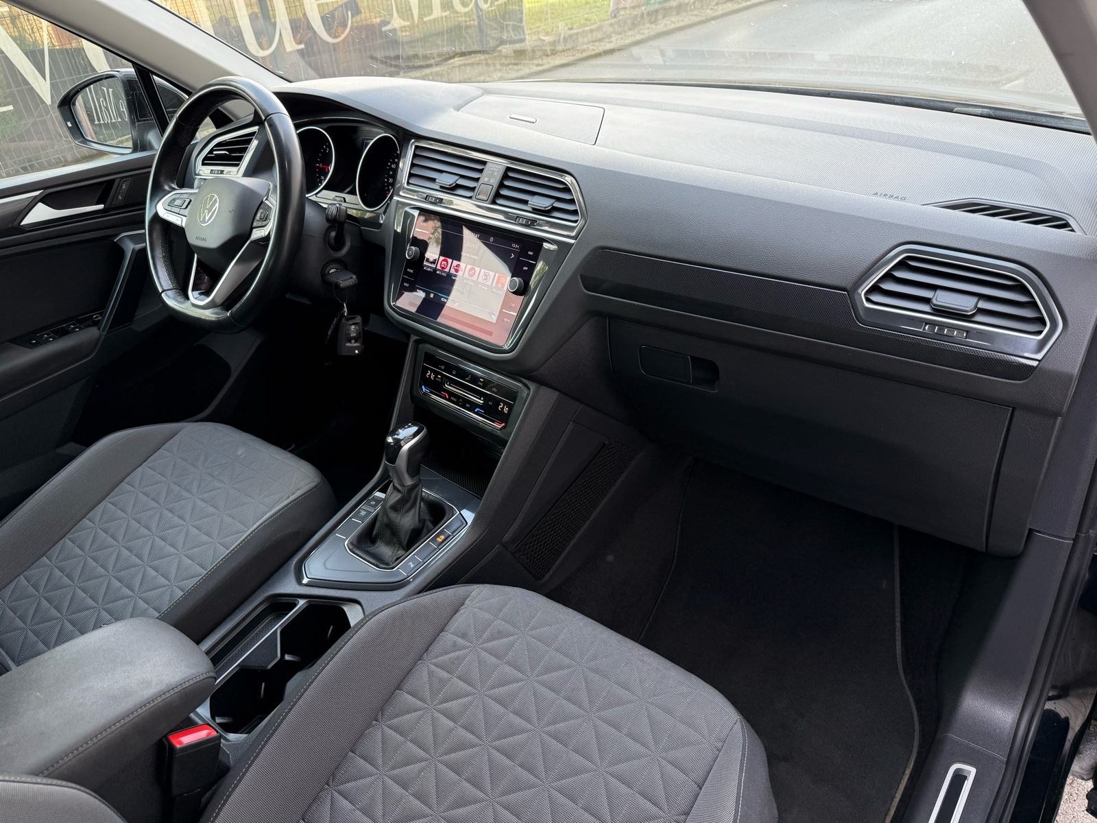 VW Tiguan 2,0 TDI LEASING BEZ UČEŠĆA, AUTOMAT, NAVI, KLIMA3ZONE, 1VL, fotografija 17