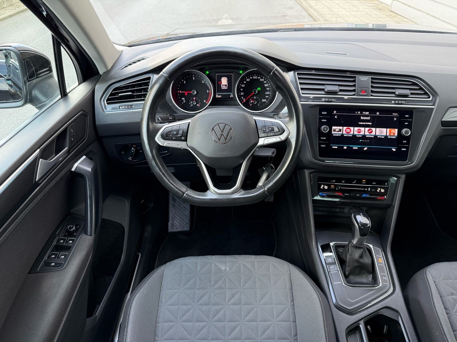VW Tiguan 2,0 TDI LEASING BEZ UČEŠĆA, AUTOMAT, NAVI, KLIMA3ZONE, 1VL, fotografija 12