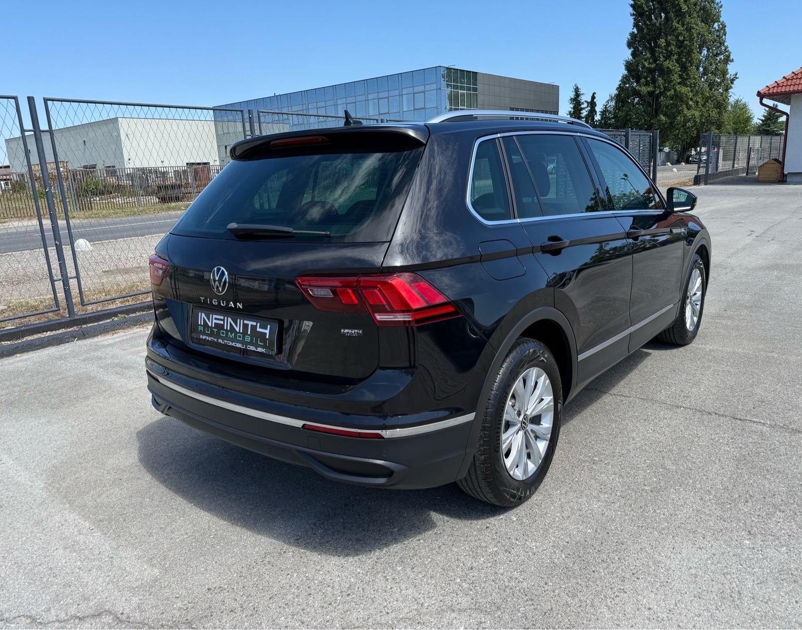 VW Tiguan 2,0 TDI LEASING BEZ UČEŠĆA, AUTOMAT, NAVI, KLIMA3ZONE, 1VL, fotografija 6