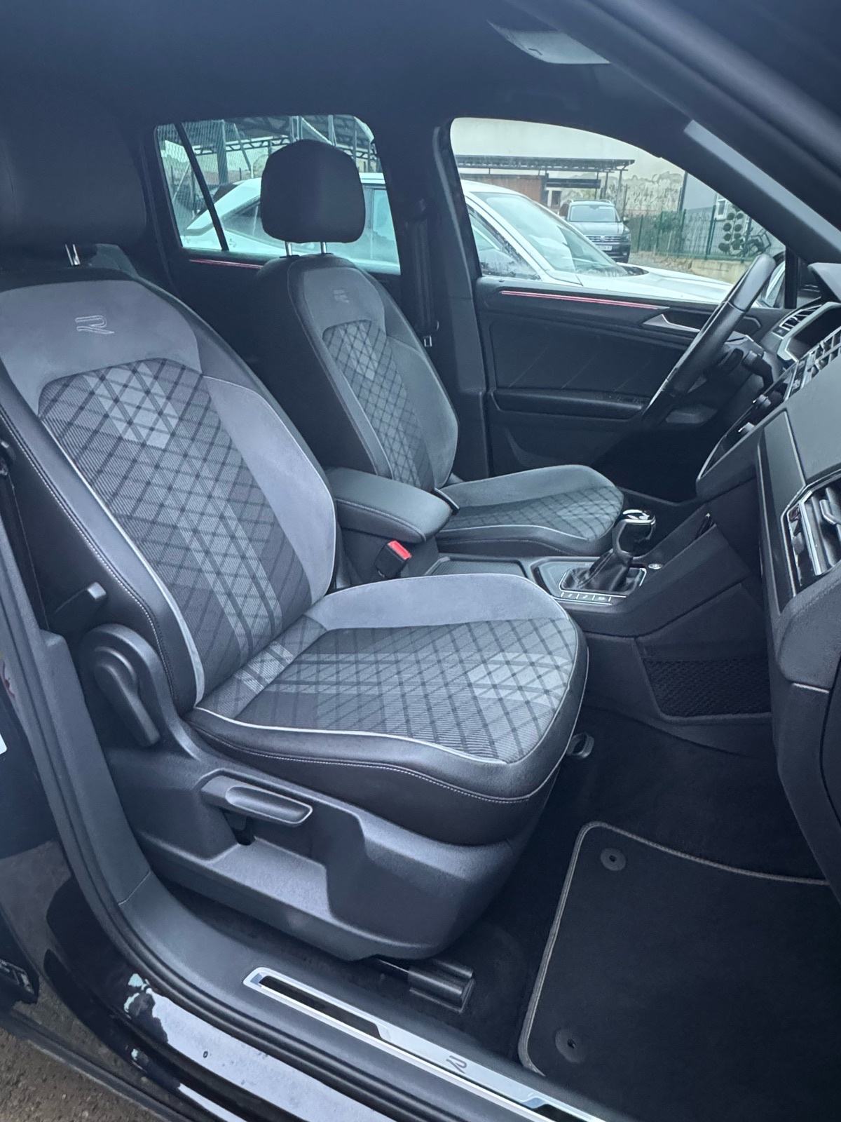 VW Tiguan 2.0Tdi - DSG - R Line - Leasing - Zamjena, fotografija 13