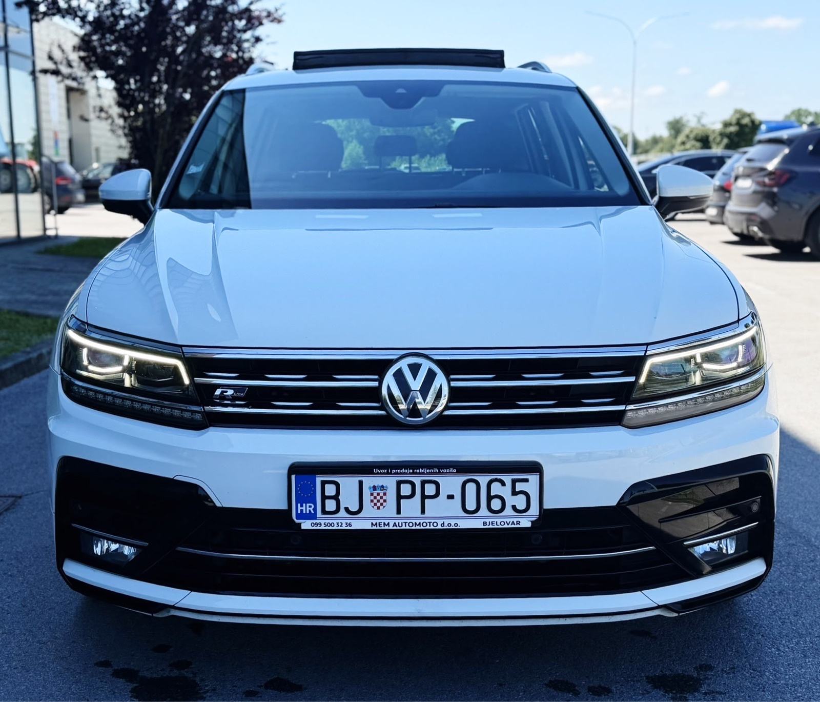 VW Tiguan 2,0Tdi * DSG * R Line * Virtual, Pano, Matrix, Alcantara *, fotografija 2