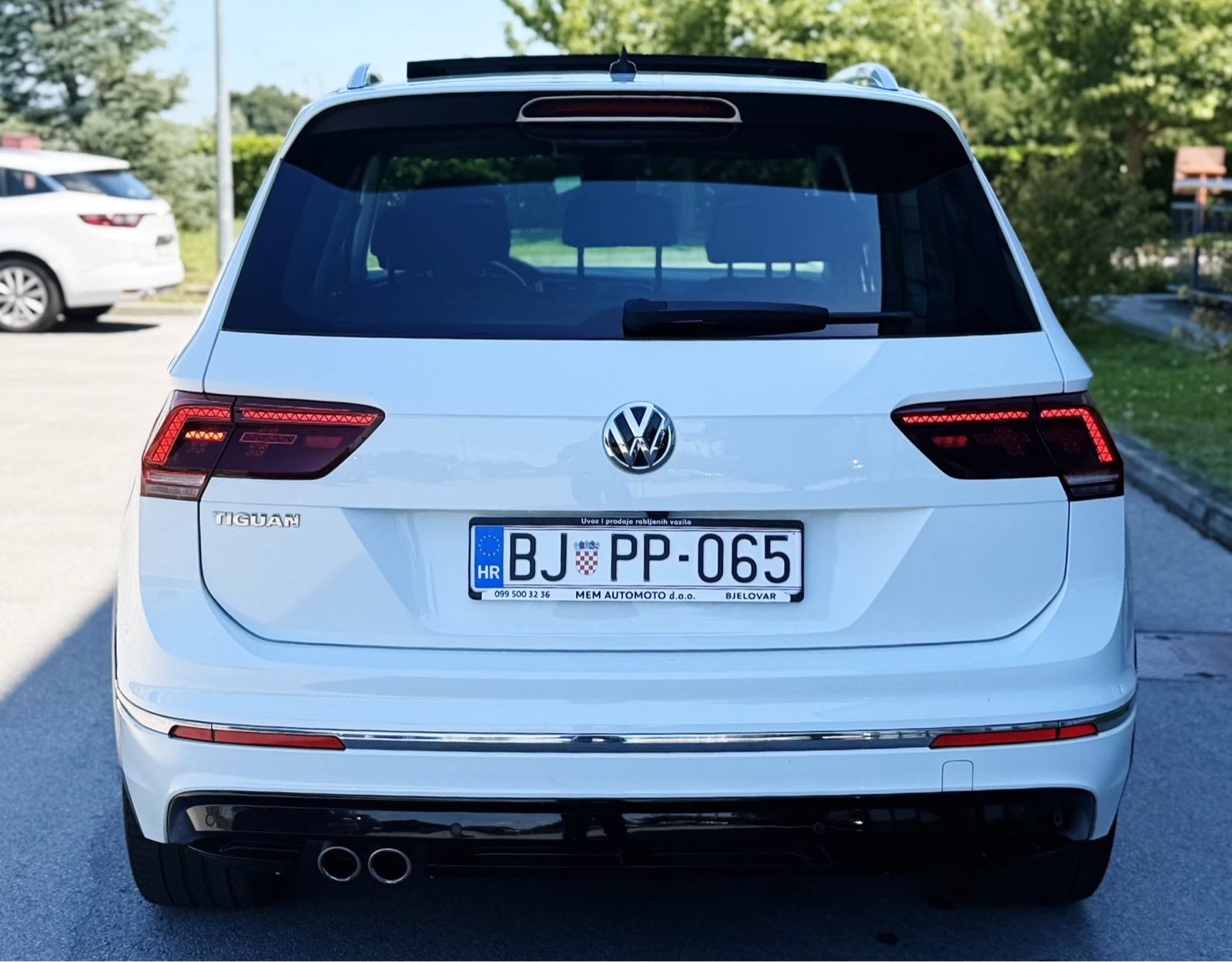 VW Tiguan 2,0Tdi * DSG * R Line * Virtual, Pano, Matrix, Alcantara *, fotografija 6