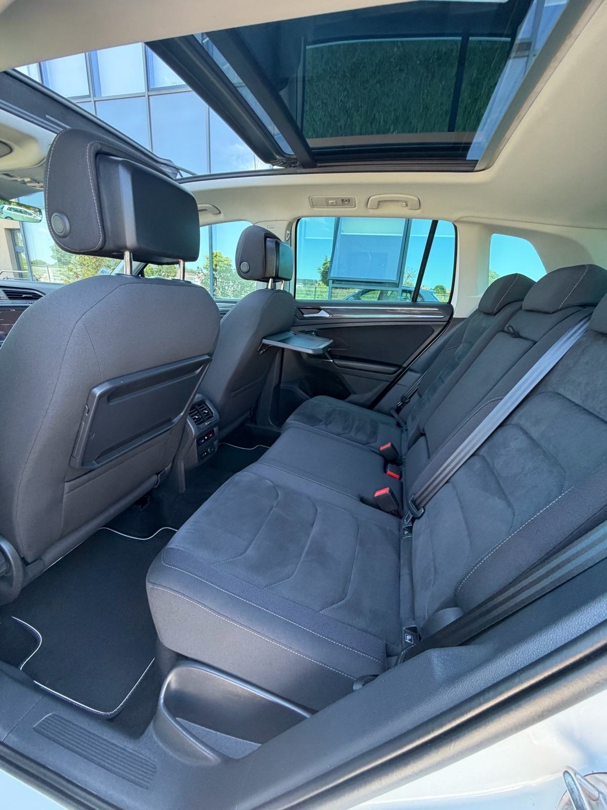 VW Tiguan 2,0Tdi * DSG * R Line * Virtual, Pano, Matrix, Alcantara *, fotografija 17