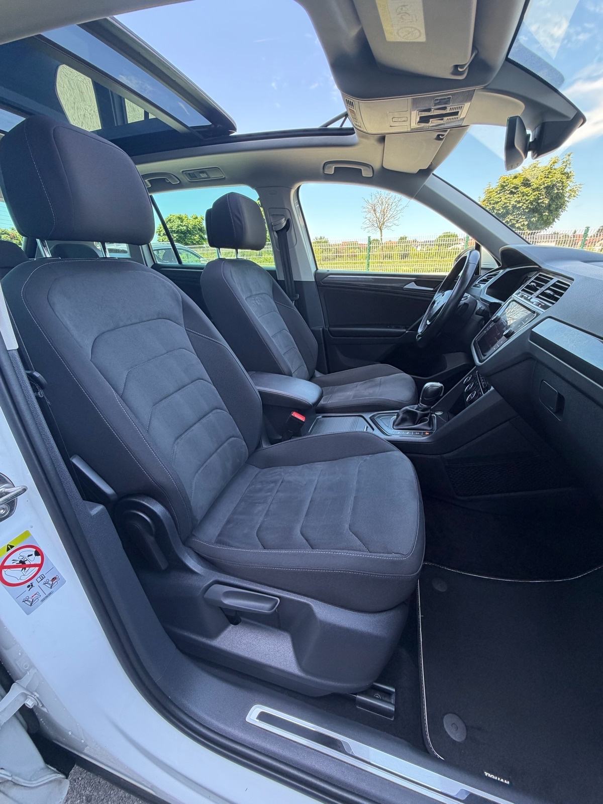 VW Tiguan 2,0Tdi * DSG * R Line * Virtual, Pano, Matrix, Alcantara *, fotografija 18