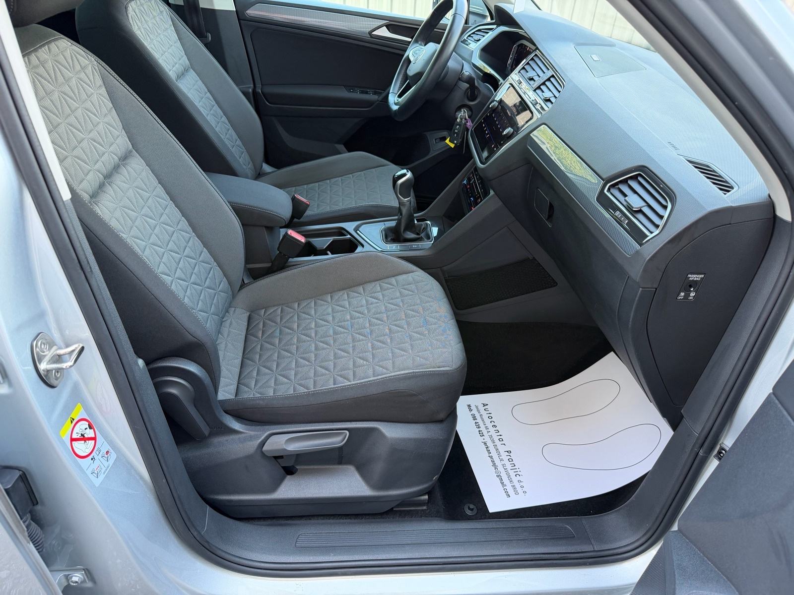 VW Tiguan 2.0TDI KAMERA/VIRTUAL COCPIT/NAVIGACIJA/111800km, fotografija 14
