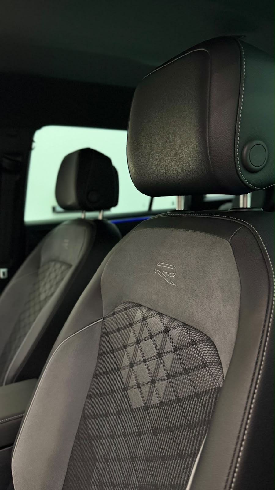 VW Tiguan 2,0TDI°R LINE°20”°MATRIX°VIRTUAL°NAVI°AMBI°LEASINGBEZUČEŠĆA°, fotografija 15