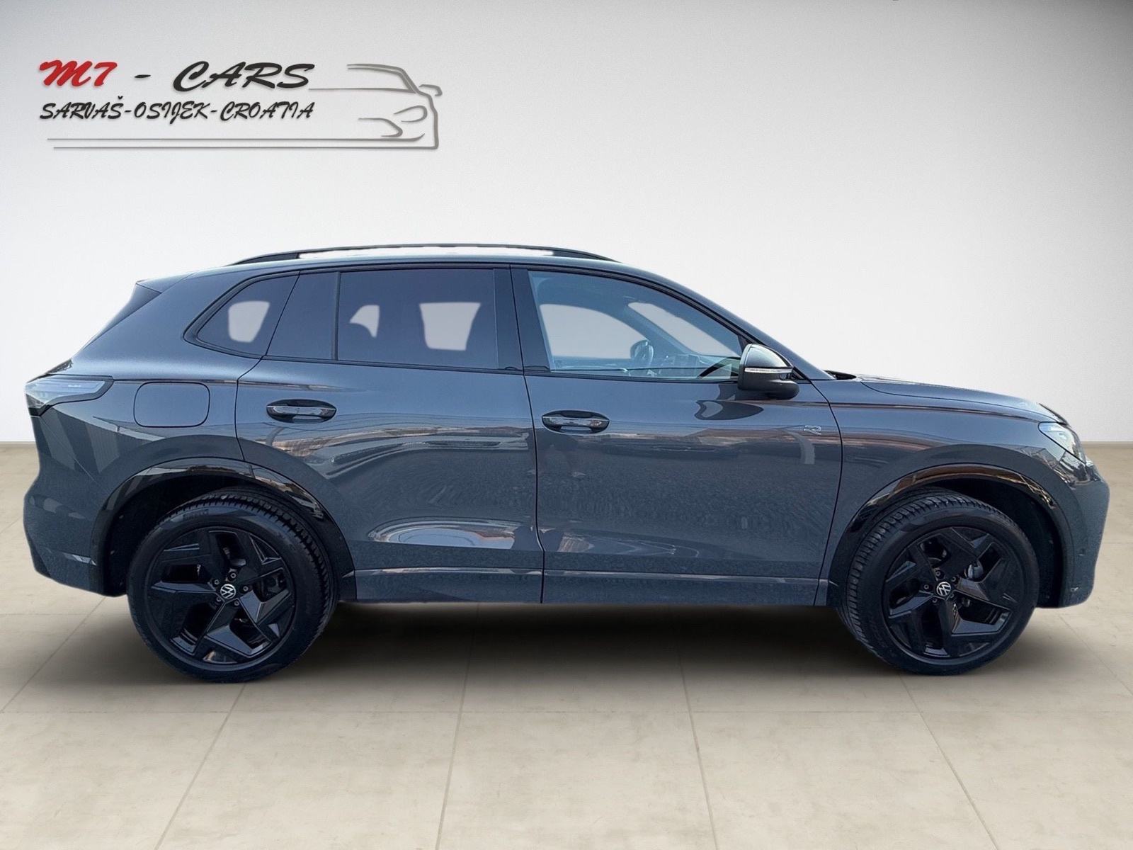 VW Tiguan 2,0tdi R-LINE BLACK-STYLE 142kw 4motion IQ-LED ALU19, fotografija 12