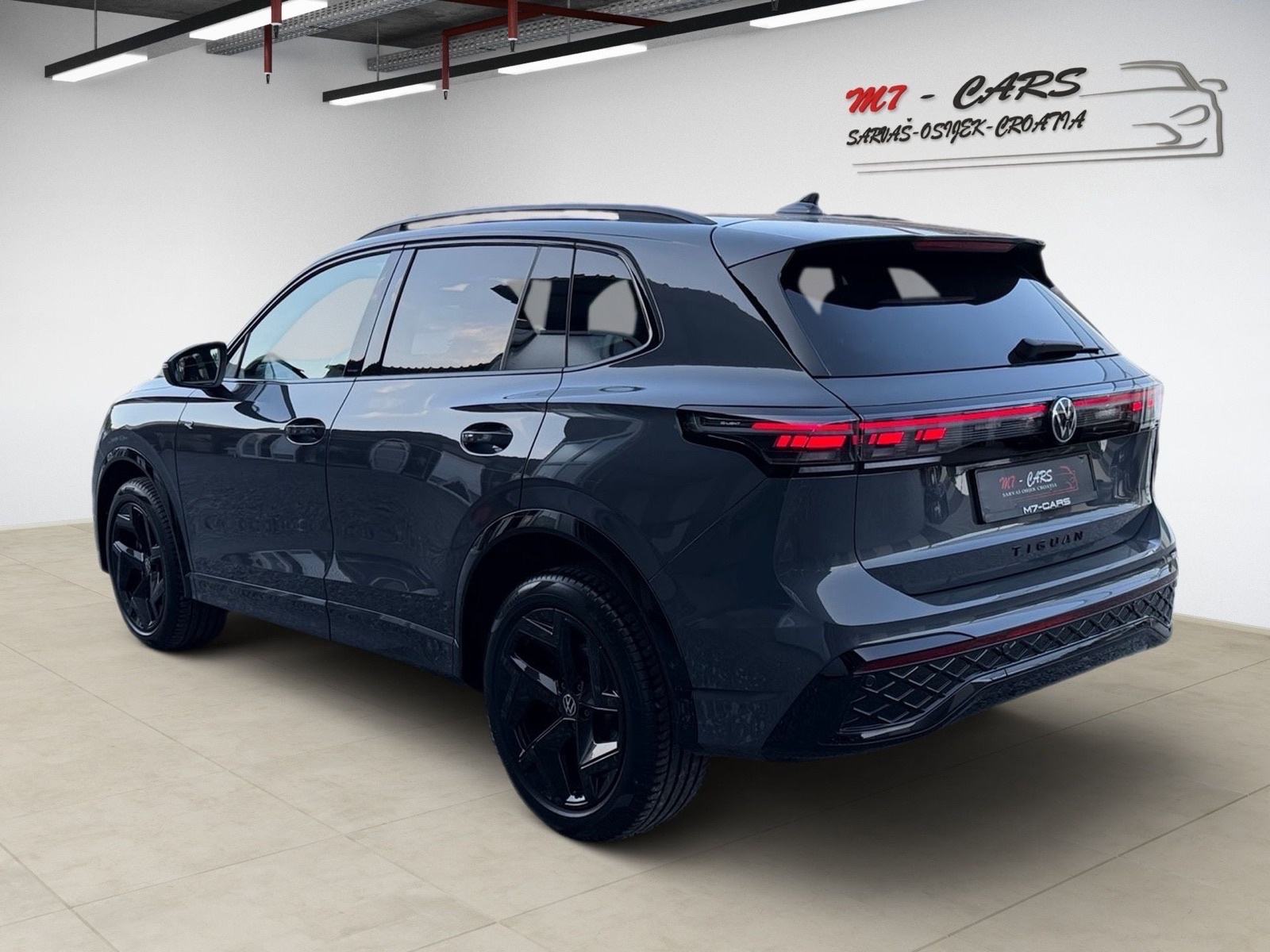 VW Tiguan 2,0tdi R-LINE BLACK-STYLE 142kw 4motion IQ-LED ALU19, fotografija 9