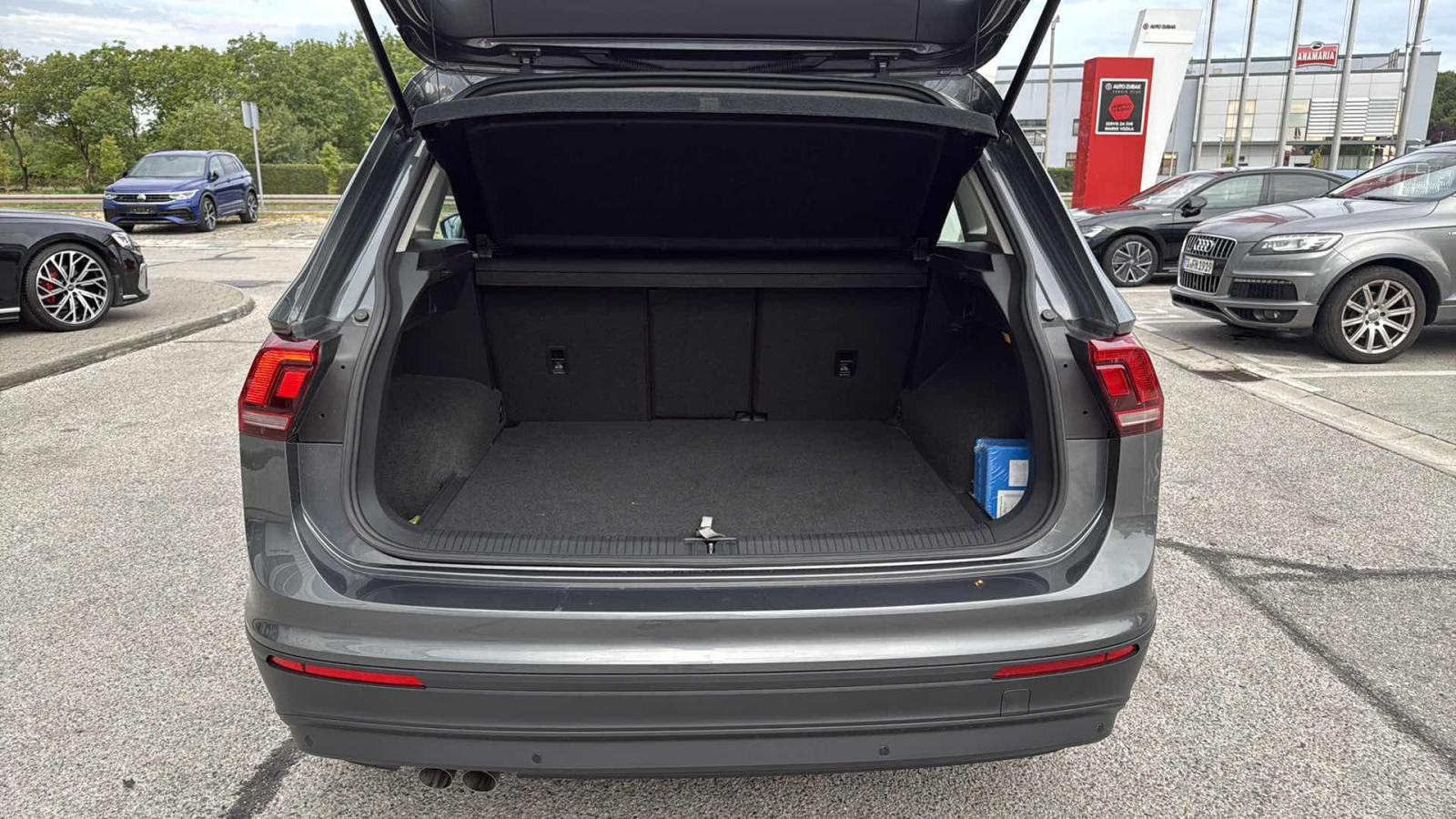 VW TIGUAN 2017 • PREMIUM jamstvo • AutoZubak Rabljena, fotografija 12