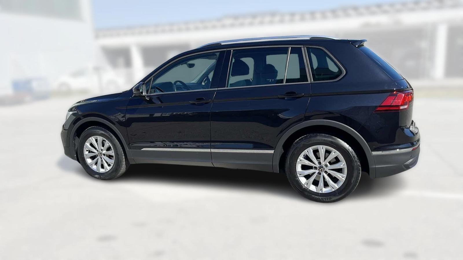 VW TIGUAN 2022 • PREMIUM jamstvo • AutoZubak Rabljena, fotografija 6