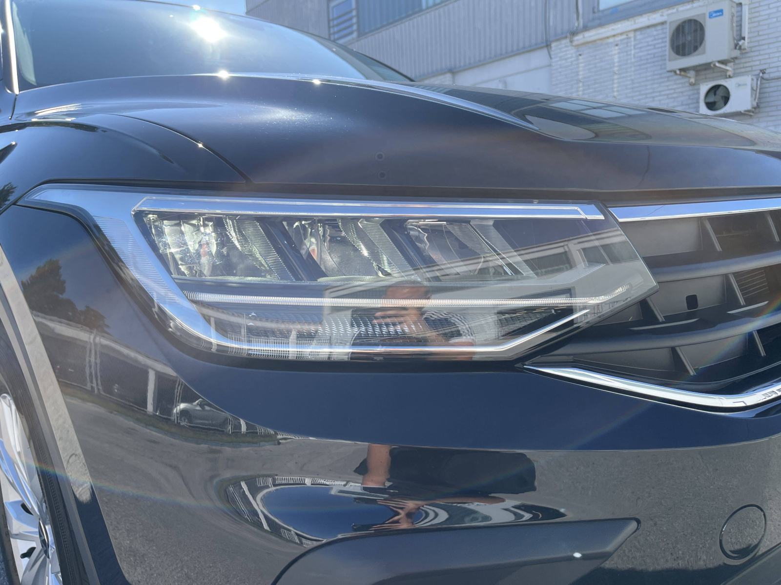 VW TIGUAN 2022 • PREMIUM jamstvo • AutoZubak Rabljena, fotografija 13