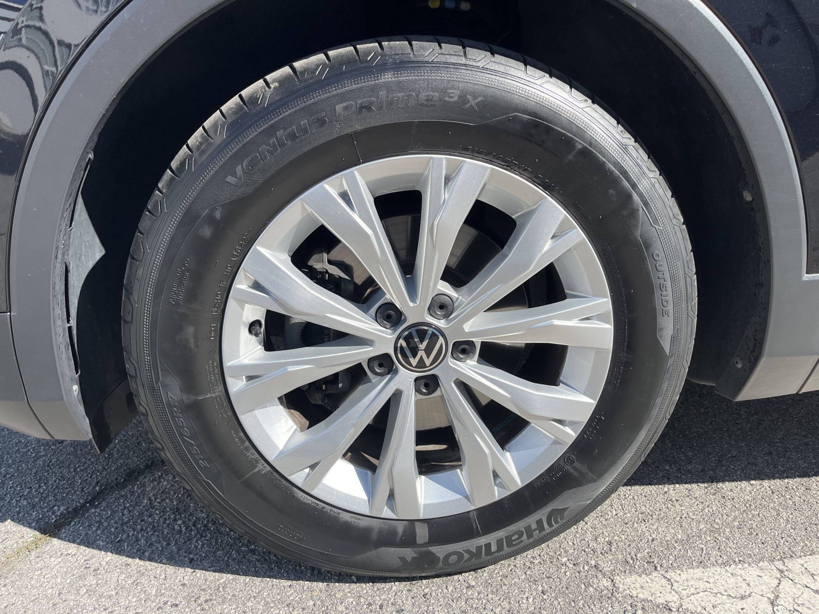 VW TIGUAN 2022 • PREMIUM jamstvo • AutoZubak Rabljena, fotografija 15