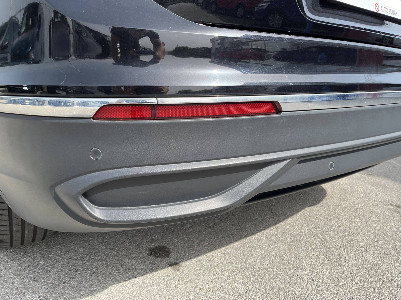 VW TIGUAN 2022 • PREMIUM jamstvo • AutoZubak Rabljena, fotografija 16