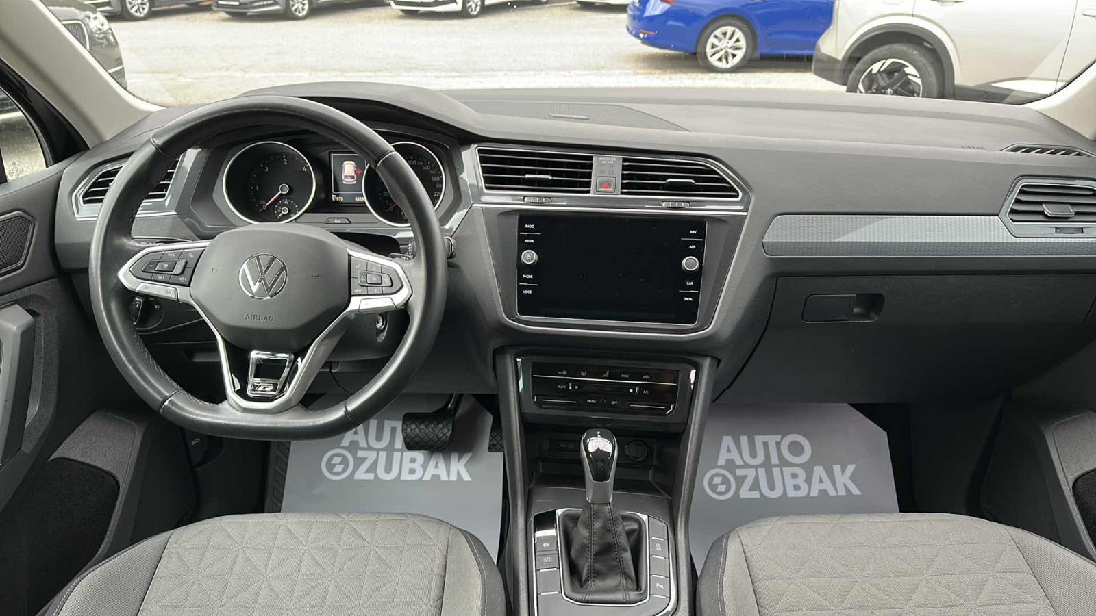 VW TIGUAN 2022 • PREMIUM jamstvo • AutoZubak Rabljena, fotografija 11
