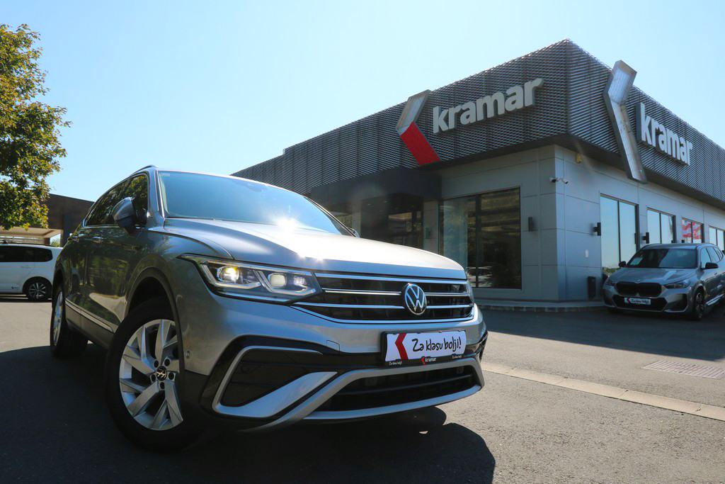 VW Tiguan ALLSPACE 1.5 TSI DSG-Tiptronik Elegance VIRTUAL -IQ.LIGHT-, fotografija 18