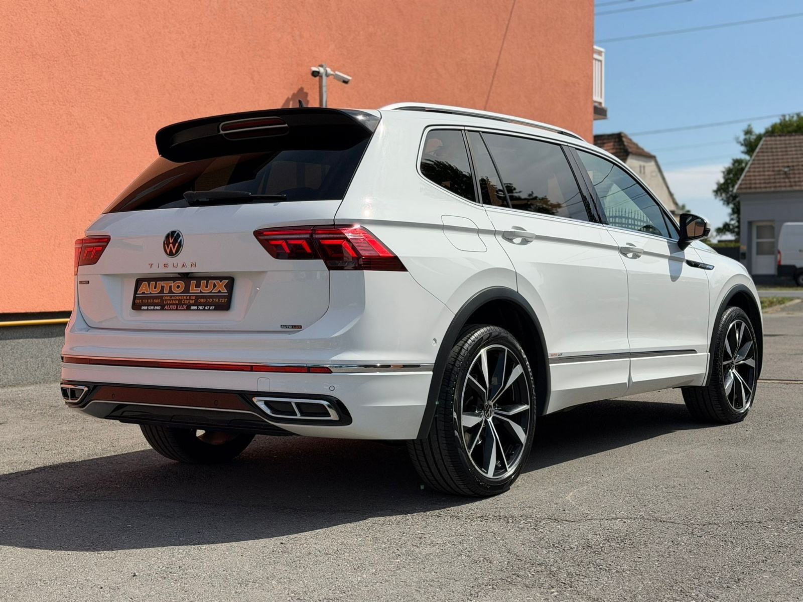 VW Tiguan Allspace 2.0 TDI automat •2024•R Line•Pano•LeasingBezUčešća•, fotografija 7