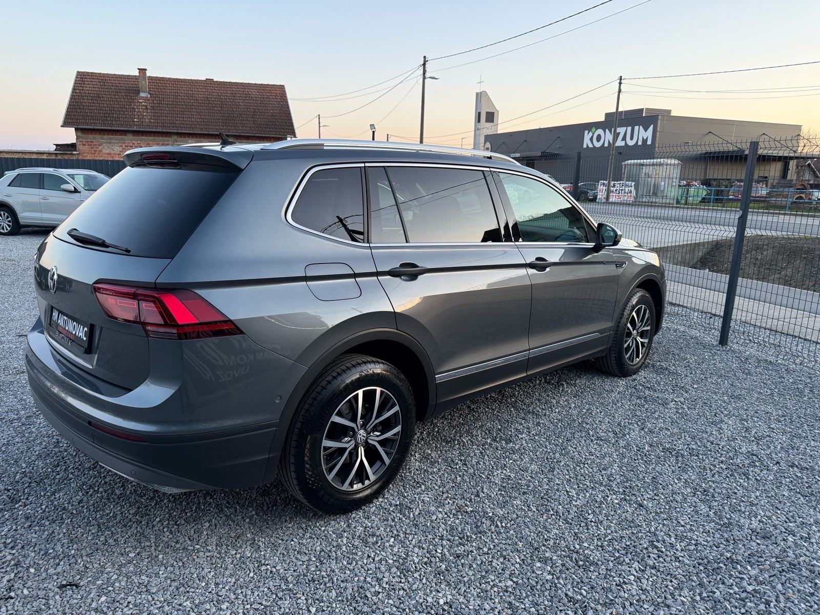 VW Tiguan Allspace 2,0 TDI DSG ## LEASING BEZ UČEŠĆA ##, fotografija 4