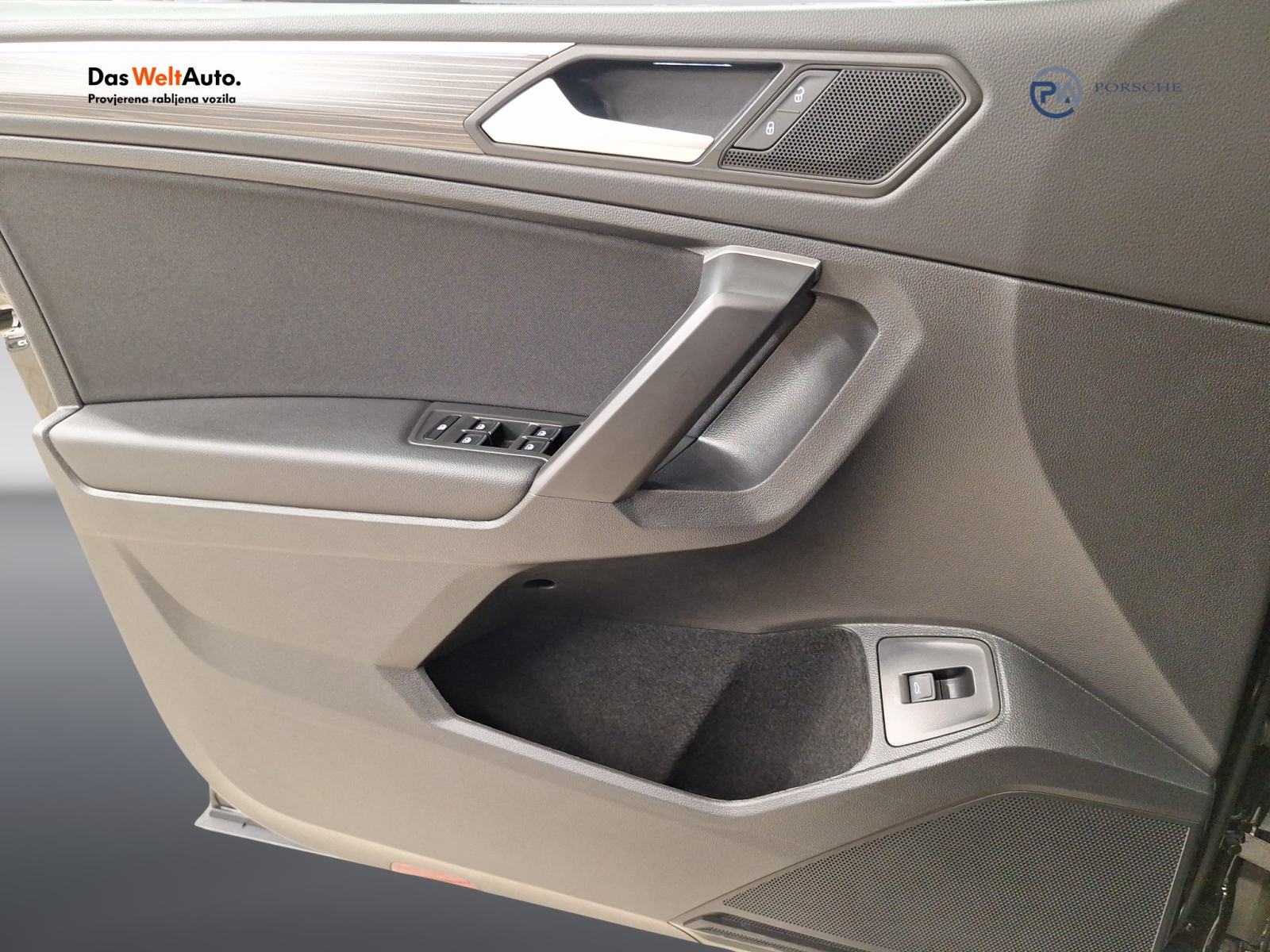 VW Tiguan Allspace 2.0 TDI DSG Elegance, fotografija 9