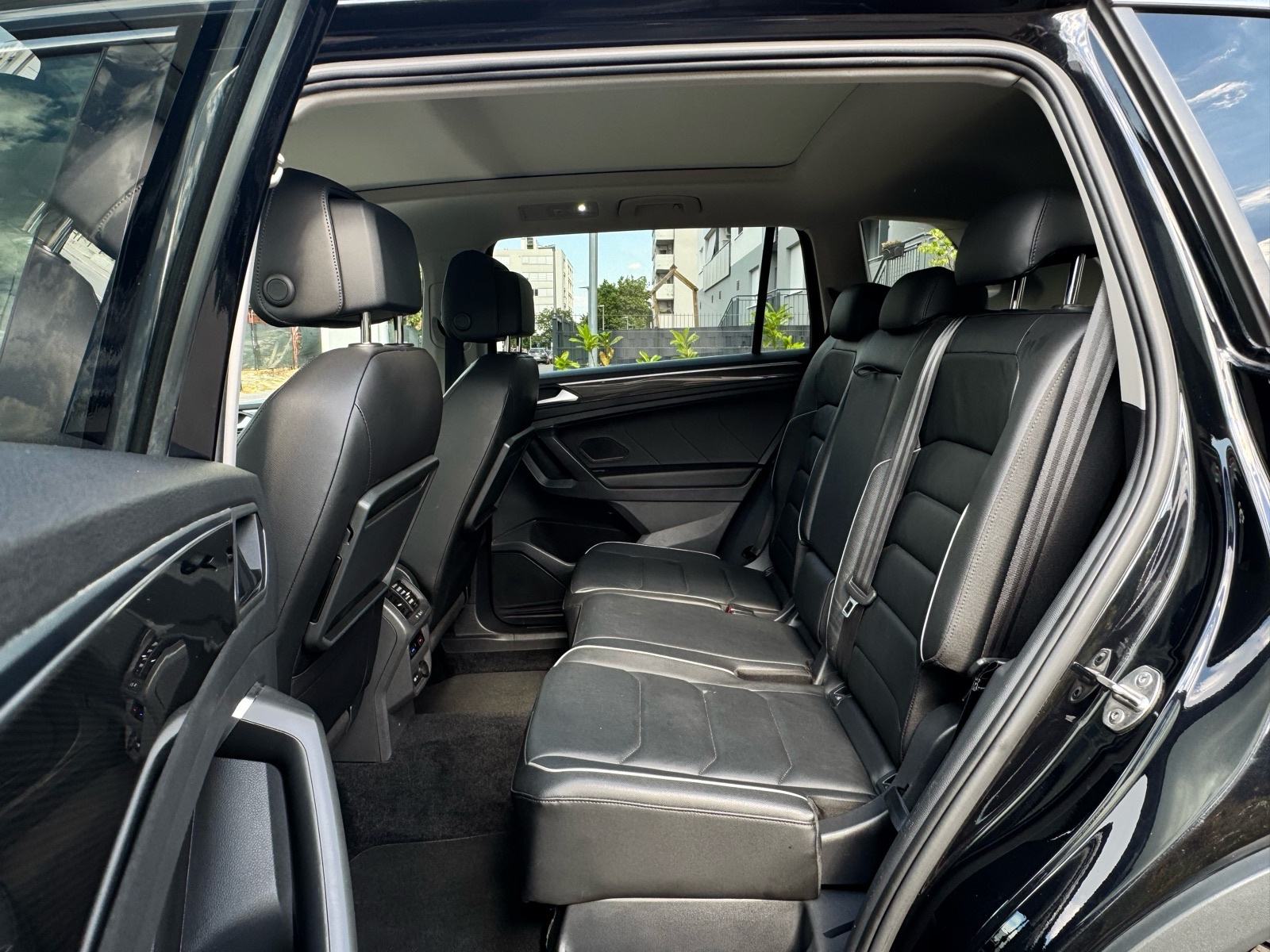 VW Tiguan Allspace 2.0 TDI*R line*DSG*PANO*VIRTUAL*MATRIX*19”KAM*TOP, fotografija 15