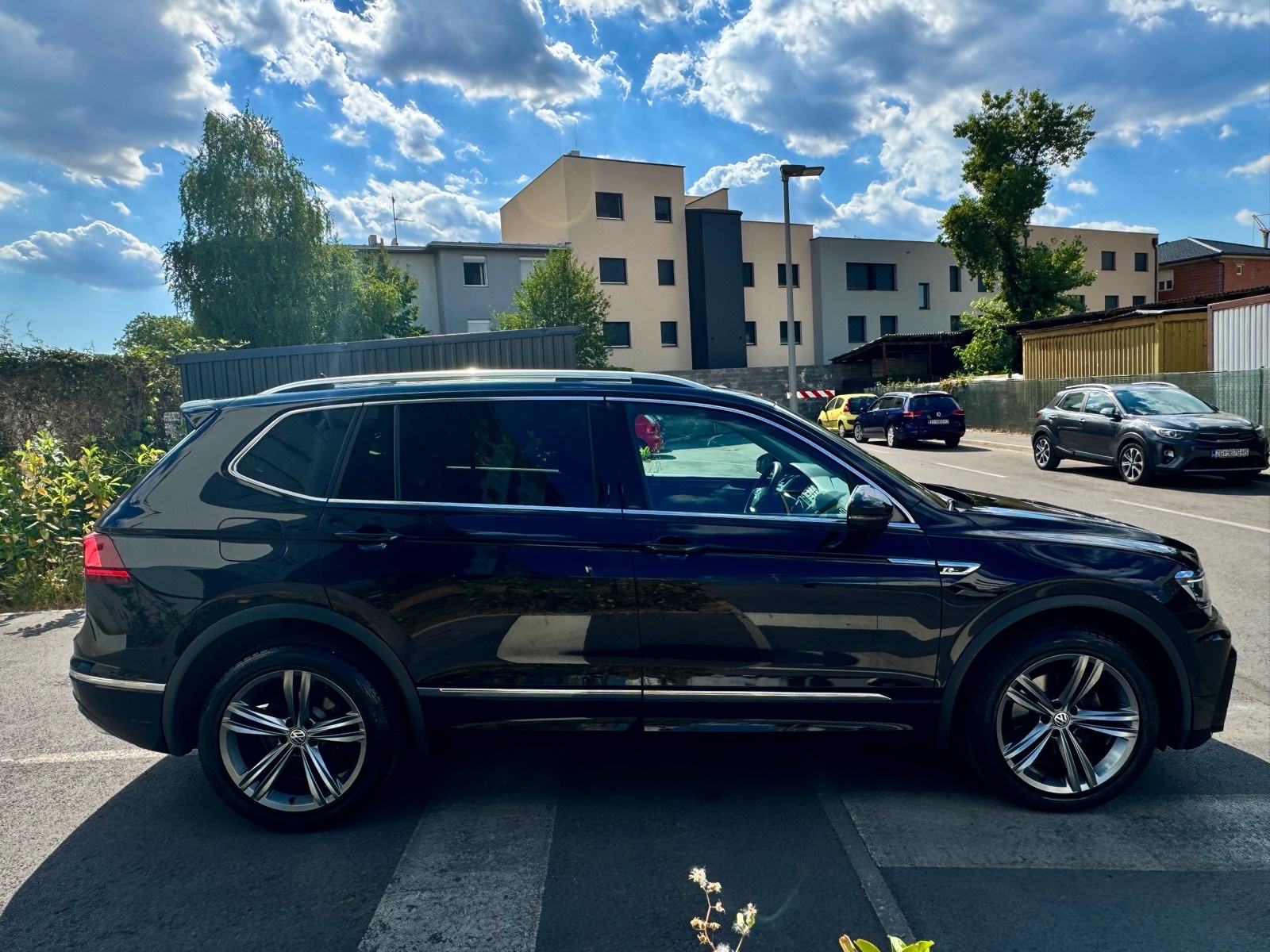 VW Tiguan Allspace 2.0 TDI*R line*DSG*PANO*VIRTUAL*MATRIX*19”KAM*TOP, fotografija 5