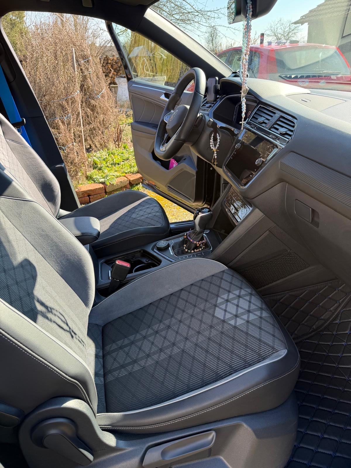 VW Tiguan Allspace 2.0TDI,193ks,R line,DSG,IQ MATRIX,7 sjedala,webasto, fotografija 4