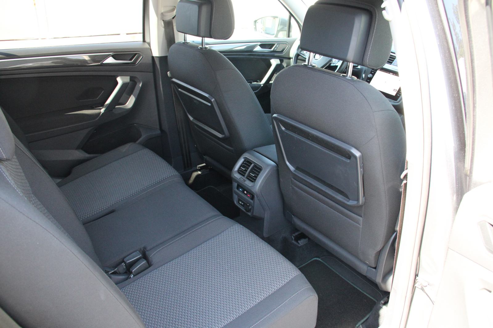 ➡️ VW Tiguan Allspace 2.0TDI 7 sjedala ALU NAVI 2xPDC Tempomat 2020., fotografija 14