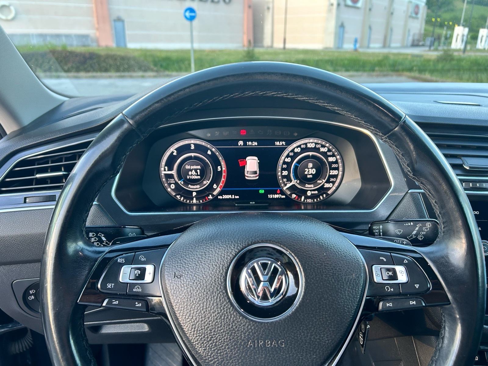 VW Tiguan Allspace ,DSG. Led, Virtual, fotografija 17