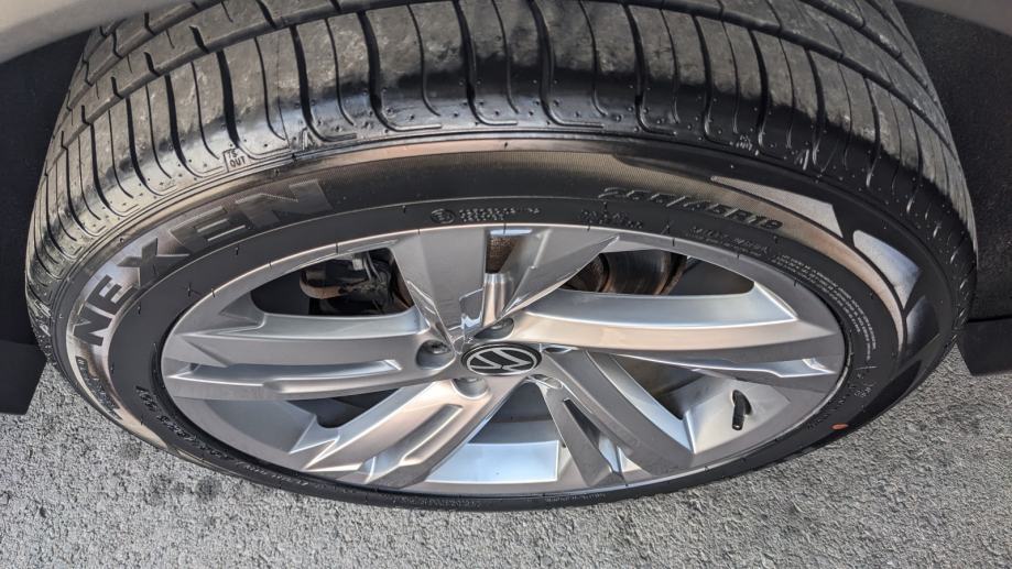 VW TIGUAN R-LINE 2.0 TDI DSG, fotografija 11