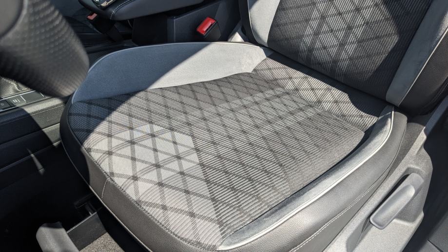 VW TIGUAN R-LINE 2.0 TDI DSG, fotografija 16