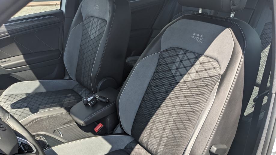 VW TIGUAN R-LINE 2.0 TDI DSG, fotografija 17
