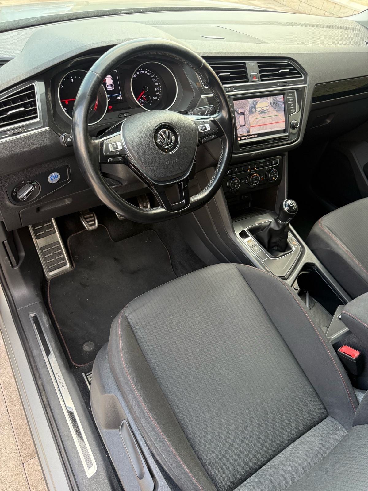 VW Tiguan Sound⭐️Jamstvo⭐️Led~Kamere 360*_Mrtvi Kut~Navigacija_Alu, fotografija 6