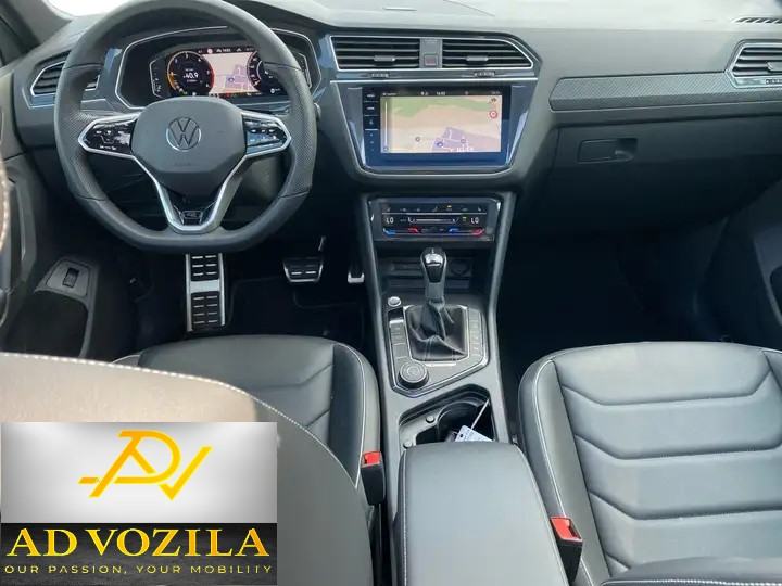 VW Tiguan200KS 4x4 R-line,Pan.Krov;Koža;Matrix€41.770do reg!, fotografija 5