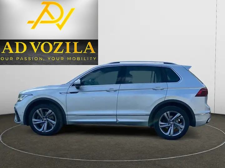VW Tiguan200KS 4x4 R-line,Pan.Krov;Koža;Matrix€41.770do reg!, fotografija 11