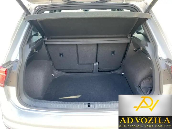 VW Tiguan200KS 4x4 R-line,Pan.Krov;Koža;Matrix€41.770do reg!, fotografija 13