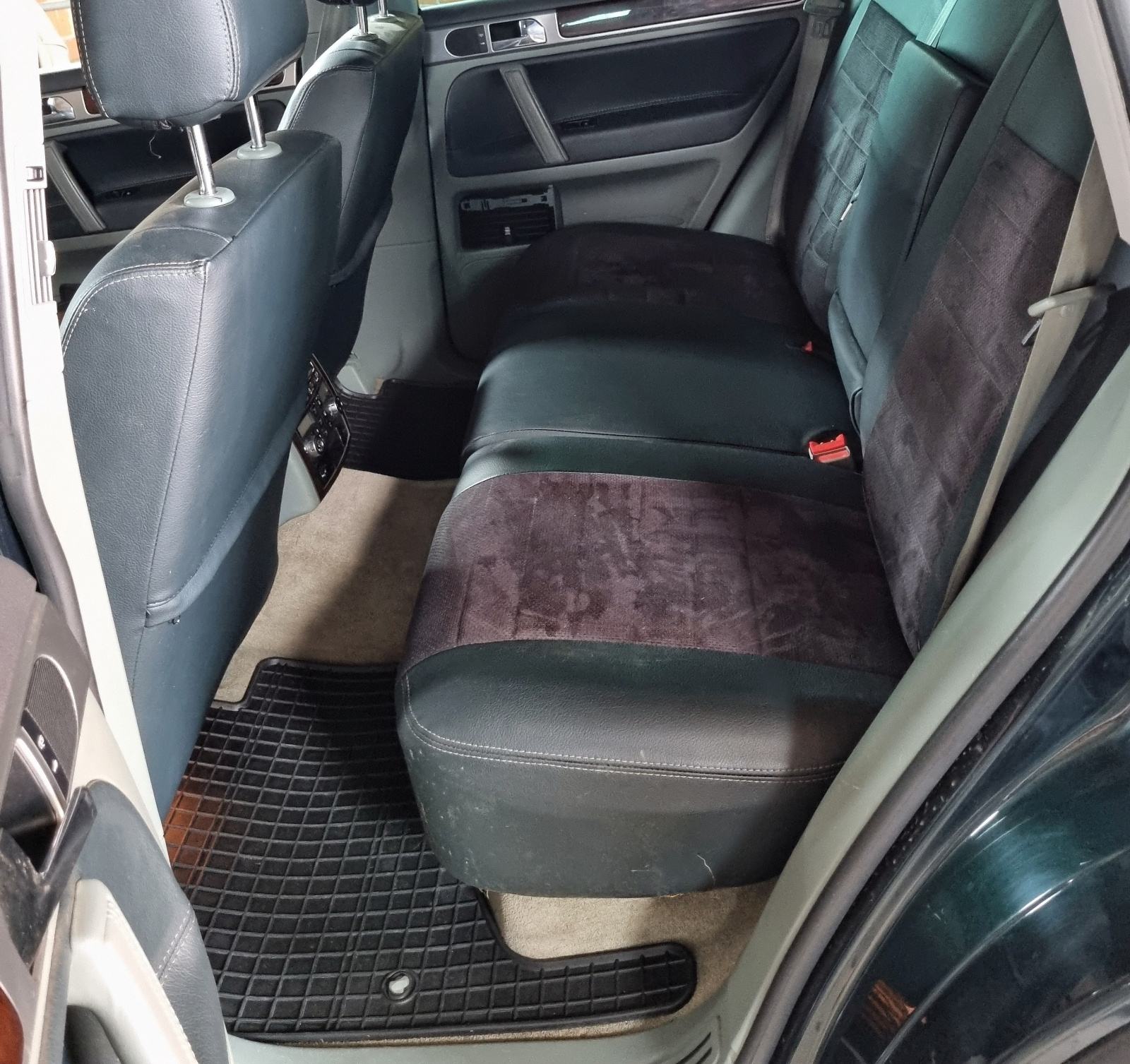 VW Touareg 2,5 R5 TDI automatik, fotografija 10