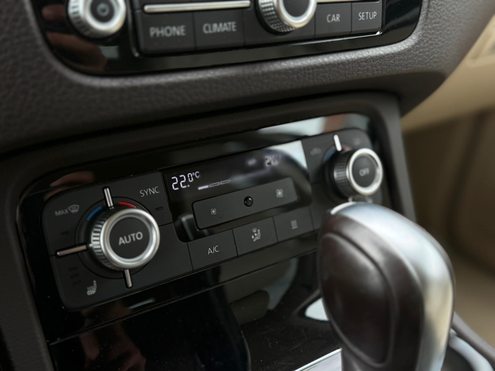 VW TOUAREG 3.0 TDI - V6 - 2018 GOD - AUTOMATIK, fotografija 19