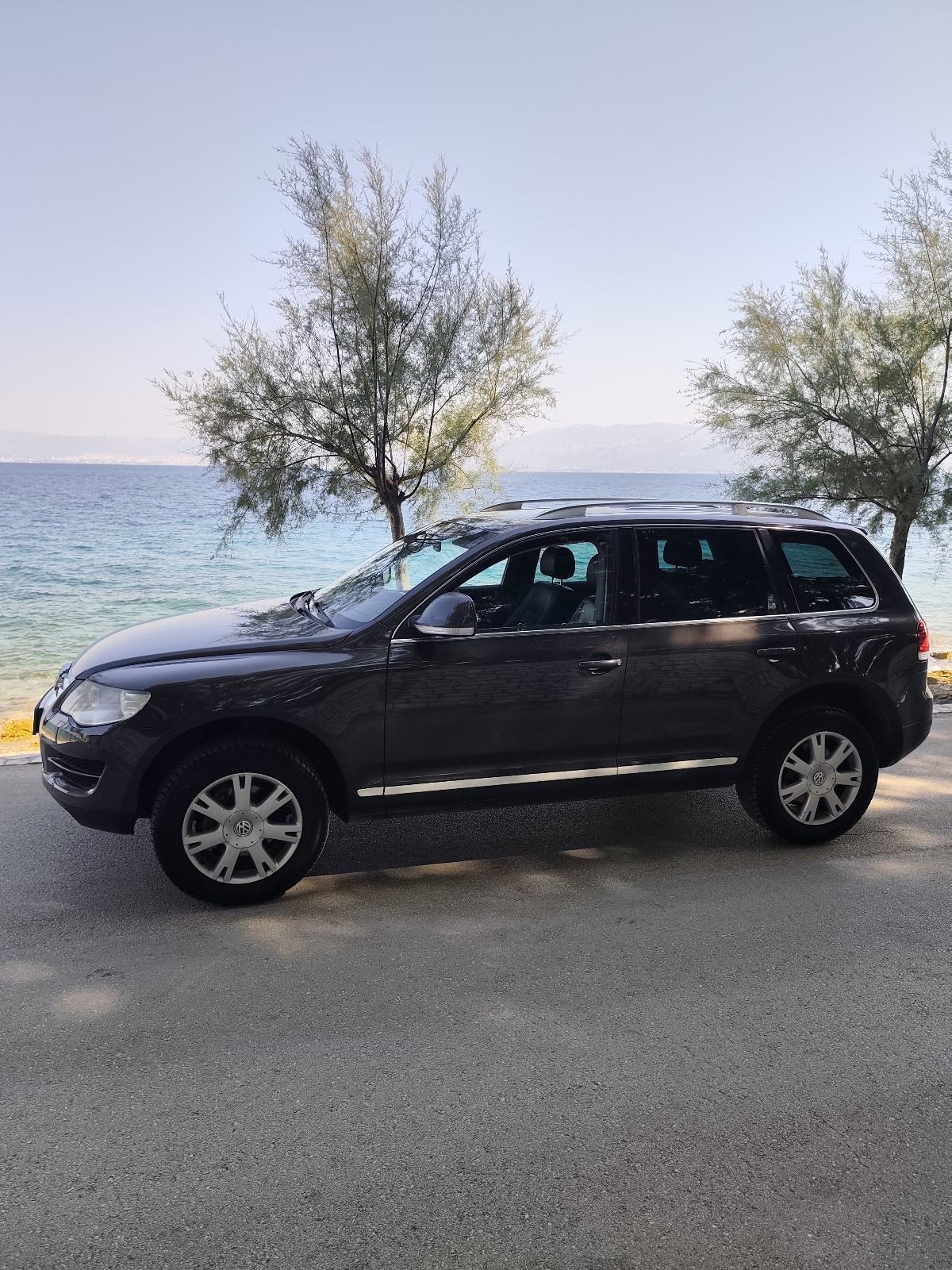 VW Touareg 3,0 V6 TDI automatik, vrhunski očuvan, fotografija 8