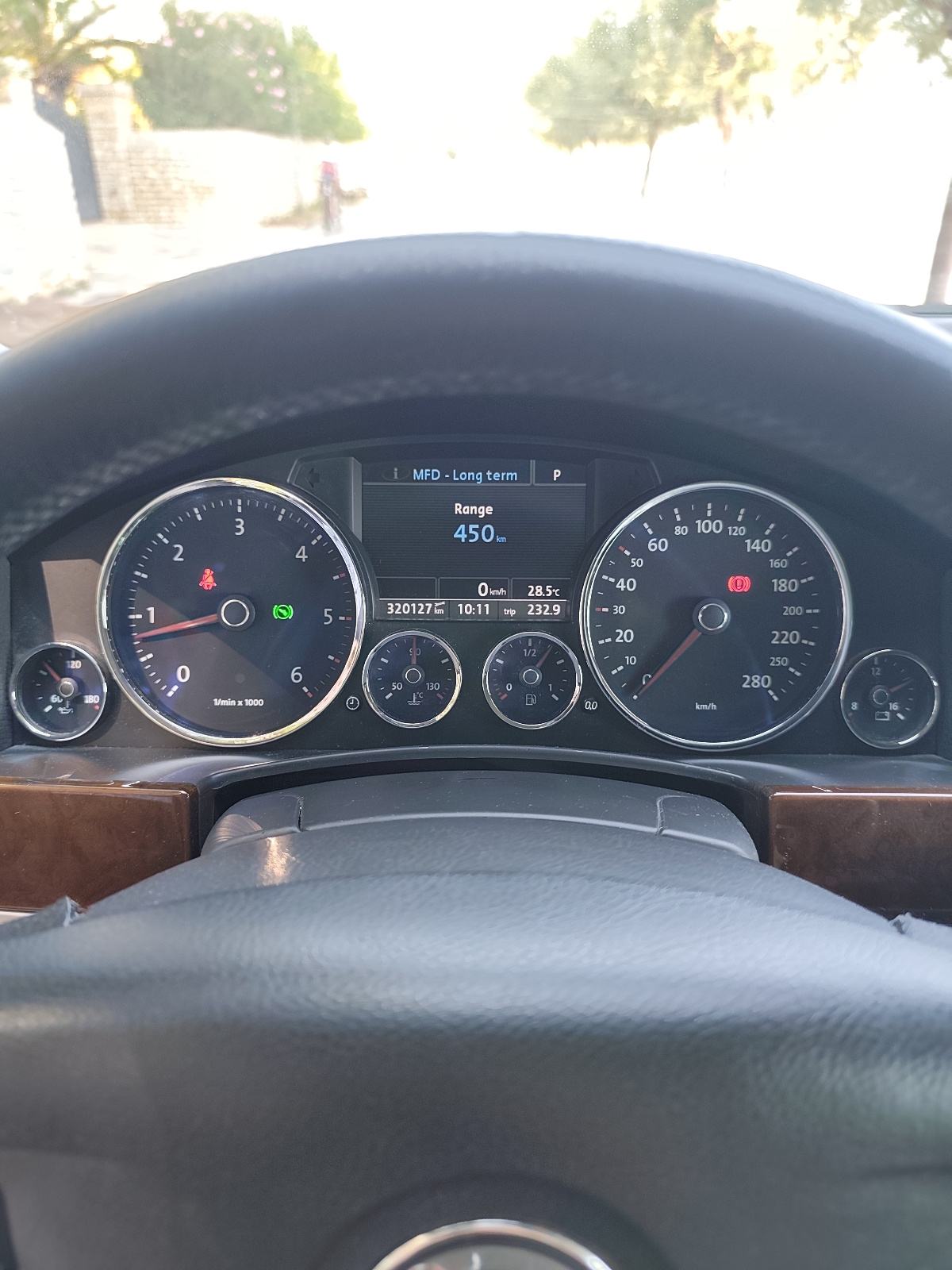 VW Touareg 3,0 V6 TDI automatik, vrhunski očuvan, fotografija 13