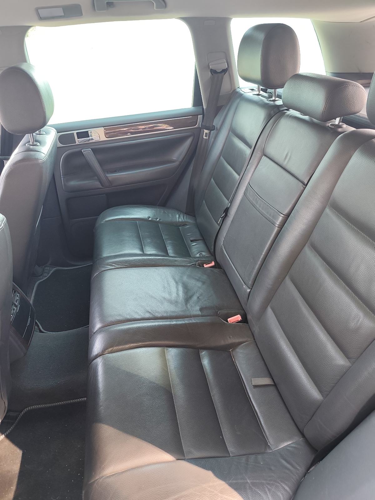 VW Touareg 3,0 V6 TDI automatik, vrhunski očuvan, fotografija 15