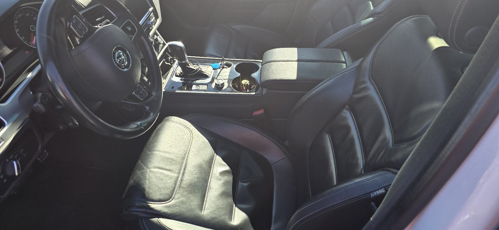 VW Touareg 3,0 V6 TDI BMT, AUTOMATIC, FULL OPREMA, TOP STANJE, fotografija 10