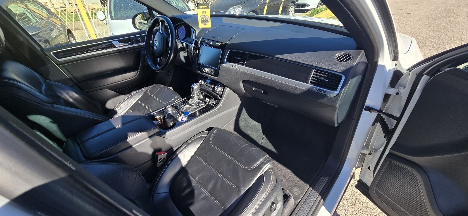 VW Touareg 3,0 V6 TDI BMT, AUTOMATIC, FULL OPREMA, TOP STANJE, fotografija 7