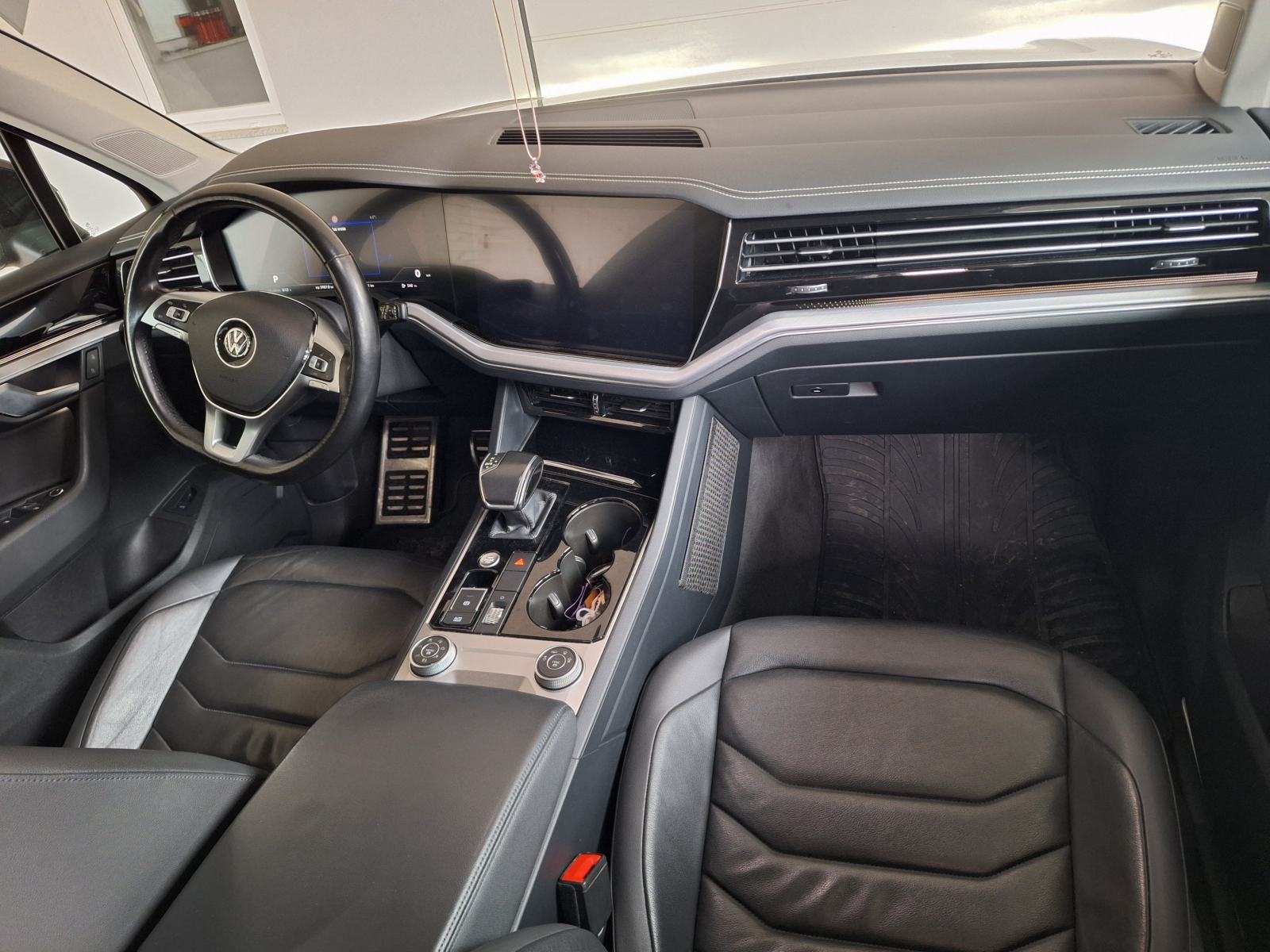 VW Touareg V6 TDI BMT 210kw, fotografija 4