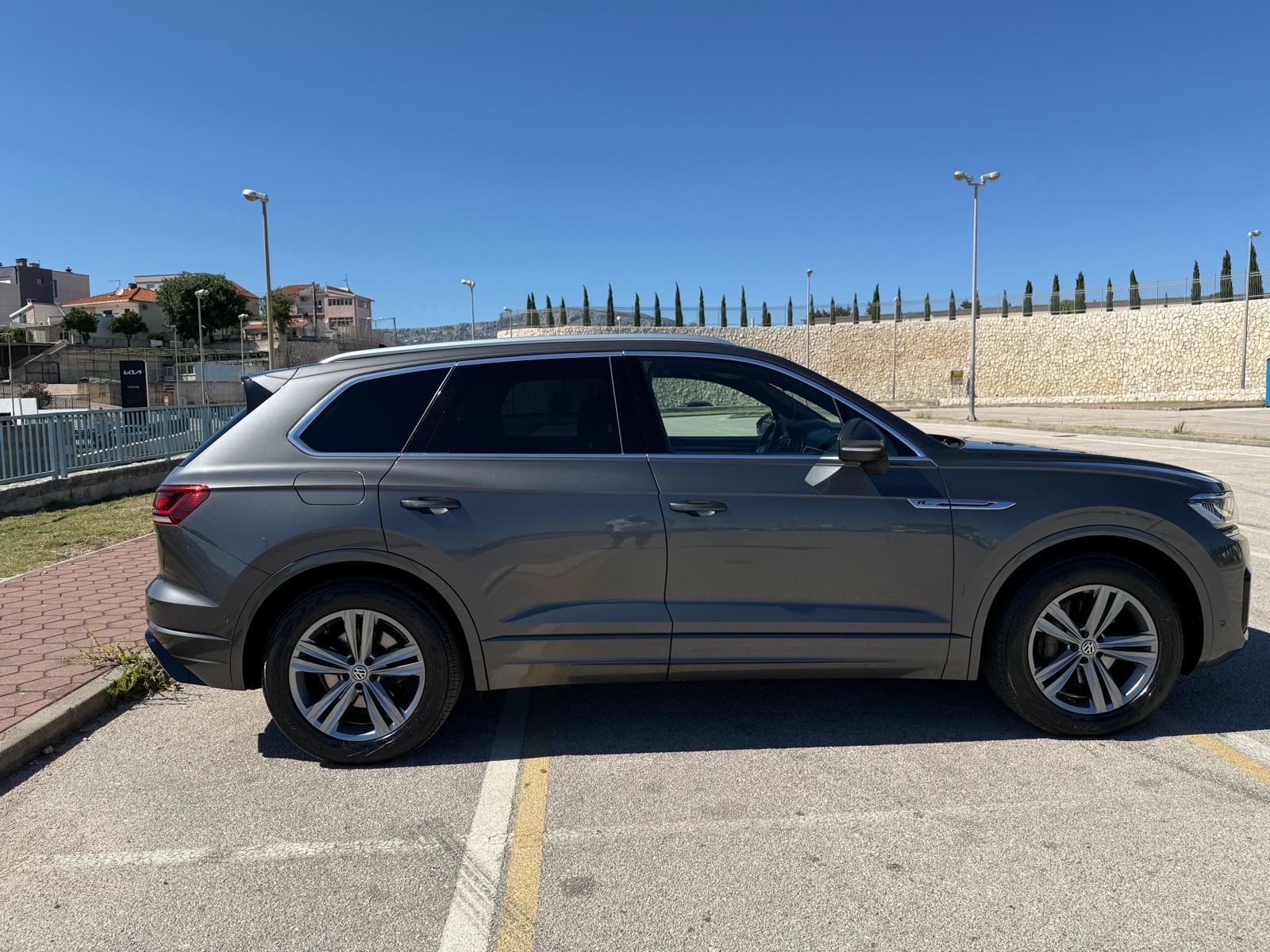 VW Touareg V6 R Line TDI BMT automatik, fotografija 12