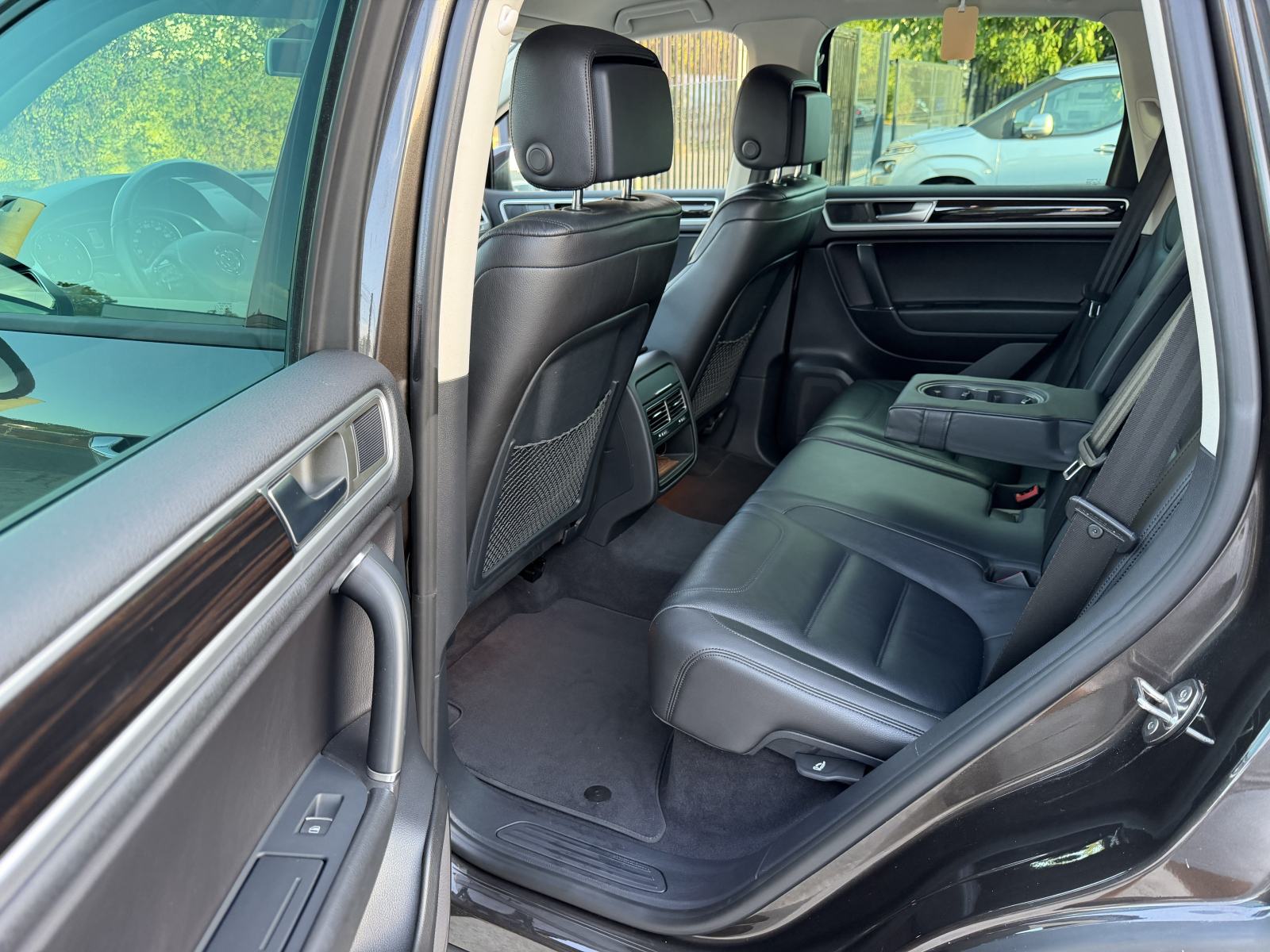 VW Touareg V6 TDI BMT -POTVRDA KM/JAMSTVO-BI XENON-NAVI-LED-NOVI MOD., fotografija 18