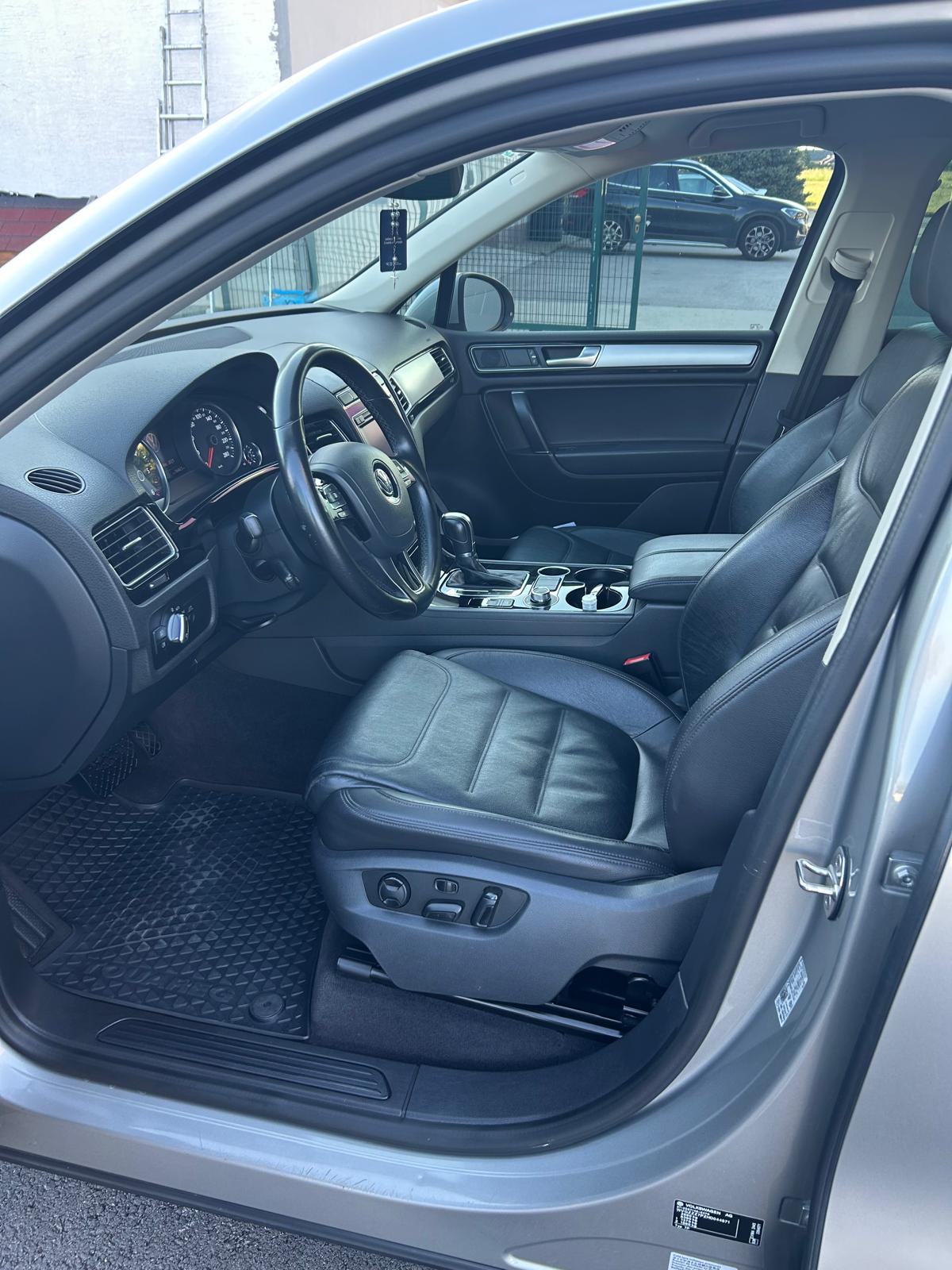 VW Touareg V6 TDI BMT Tiptronic--REG 02/27--XENON--KAMERA--TOP STANJE, fotografija 4