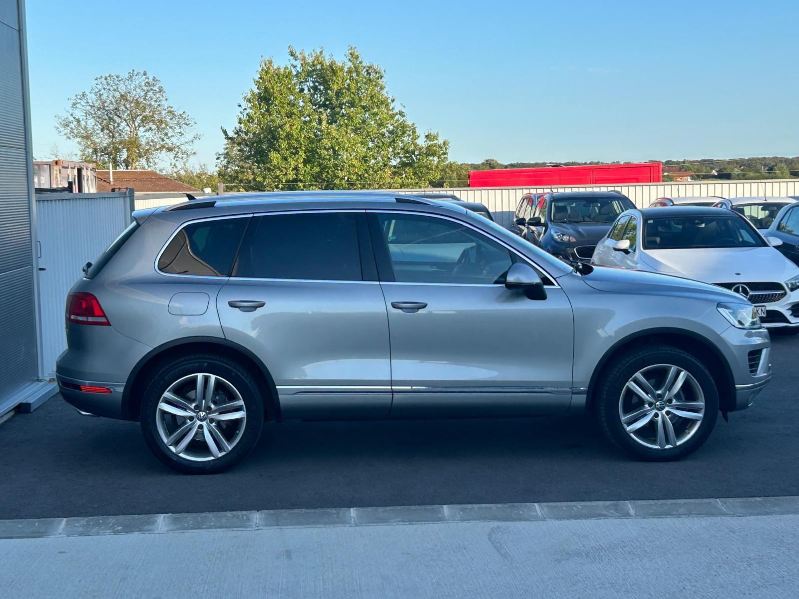 VW Touareg V6 TDI BMT Tiptronic--REG 02/27--XENON--KAMERA--TOP STANJE, fotografija 8