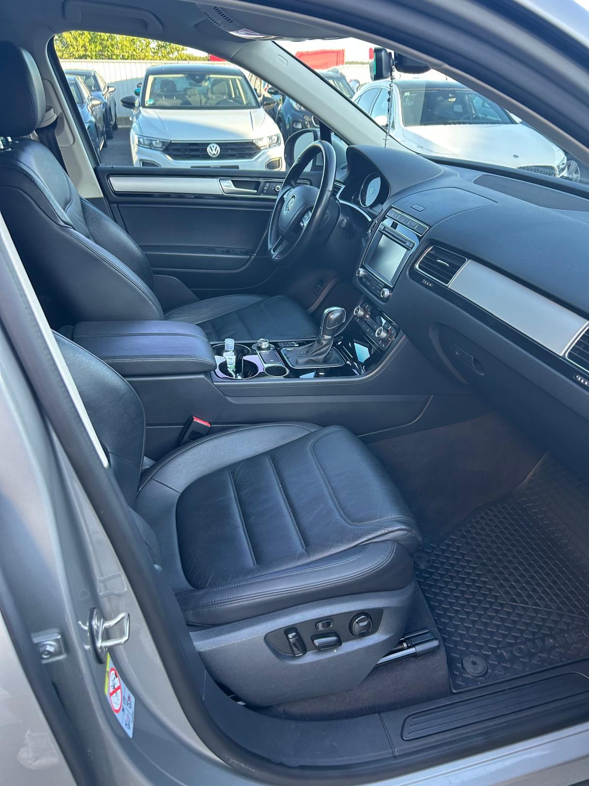 VW Touareg V6 TDI BMT Tiptronic--REG 02/27--XENON--KAMERA--TOP STANJE, fotografija 10