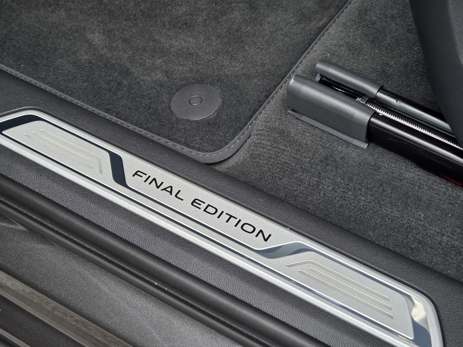 VW Touareg V6 TDI R-LINE FINAL EDITION 4MOTION --2026.g.9km-Novo-, fotografija 9