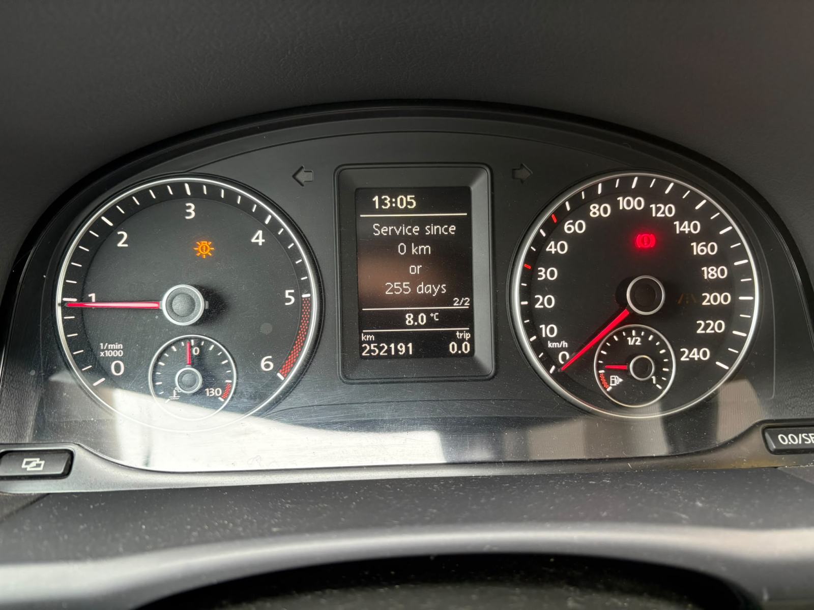 VW Touran 1.6 TDI 7 SJEDALA HR AUTO, fotografija 12