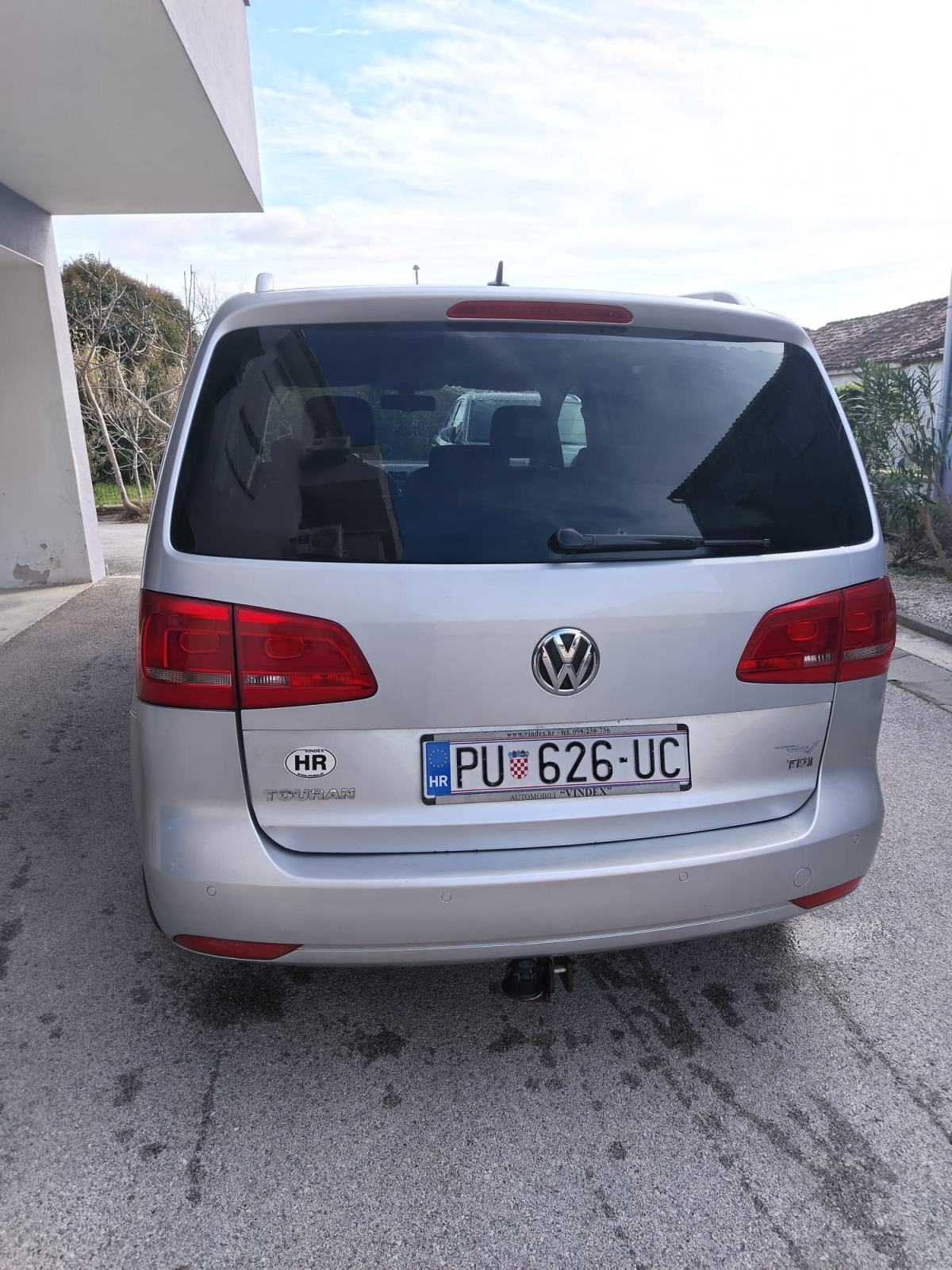 VW Touran 1,6 TDI automatik, fotografija 6